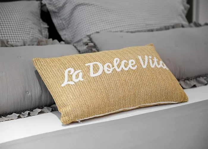 La Dolce アパート *